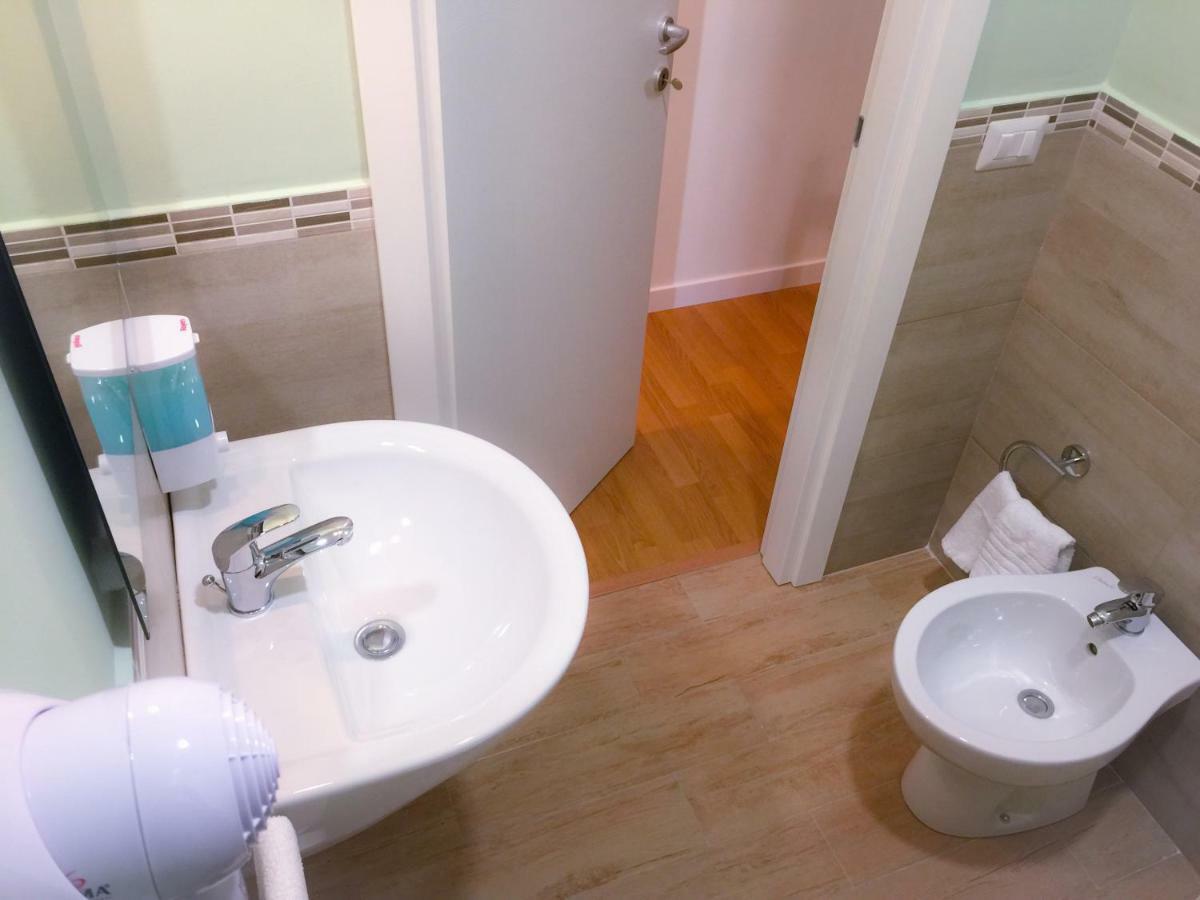 B&B Policlinico Gaspare Rodolico 카타니아 외부 사진